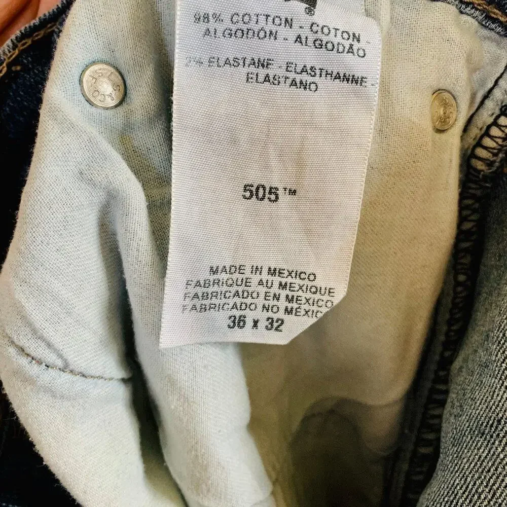 Levi's Men's 505 36x32 Jeans - Light/Med‎ Wash